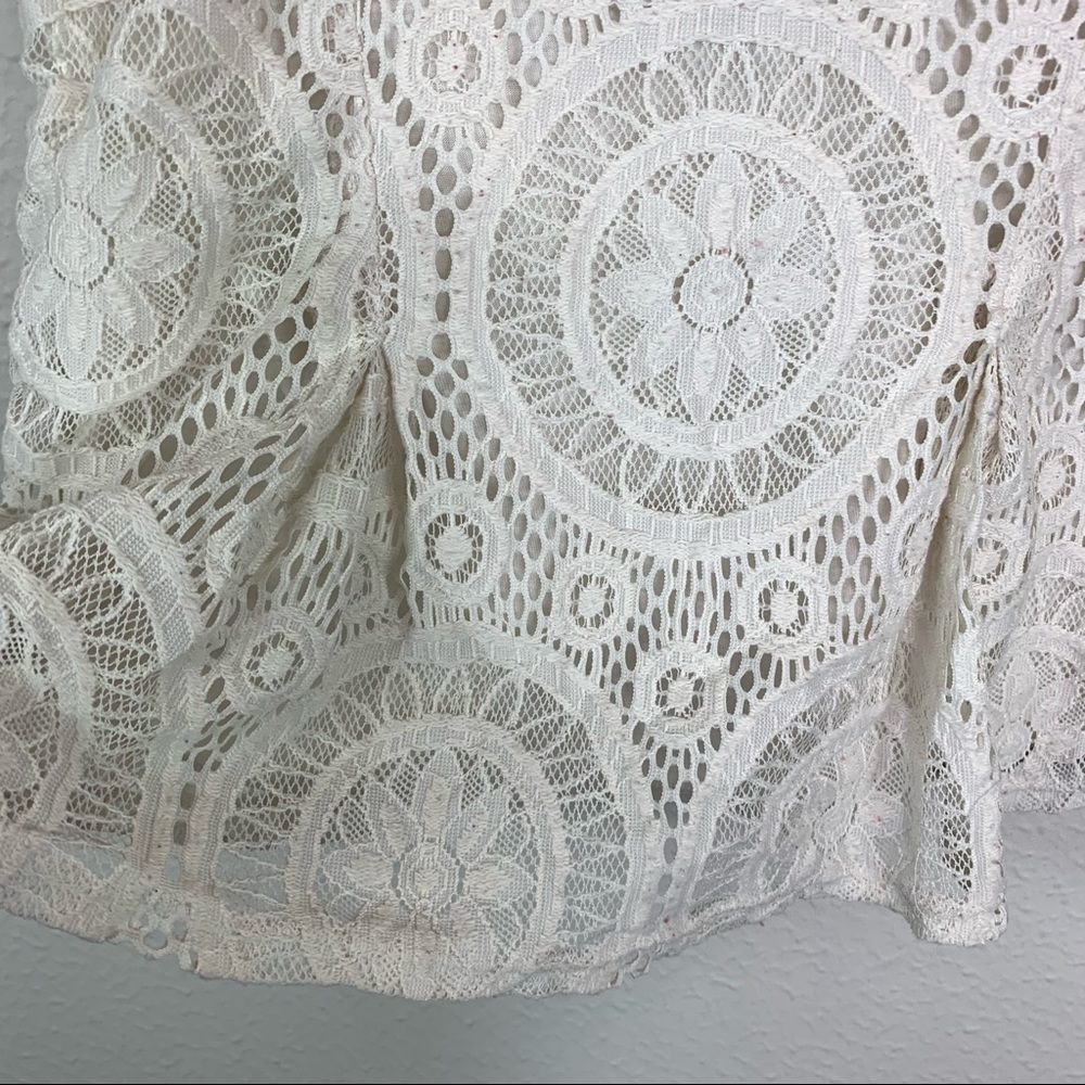 American Eagle Lace Spaghetti Strap Crop Top G3 - Picture 2 of 5